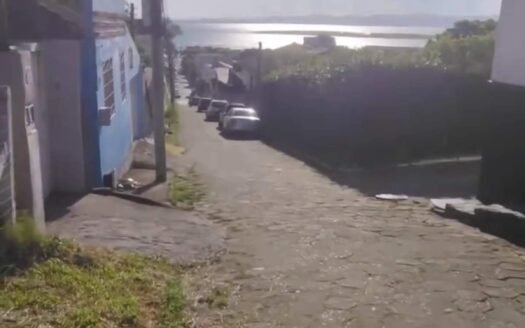 Imóvel no Morro da Glorinha, Laguna R$ 110.000