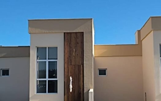 Casa com arquitetura moderna entrada de R$30.000,00